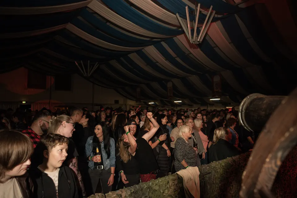 Gründungsfest FF Niederperlesreut - Freitag – Foto 106 von 397