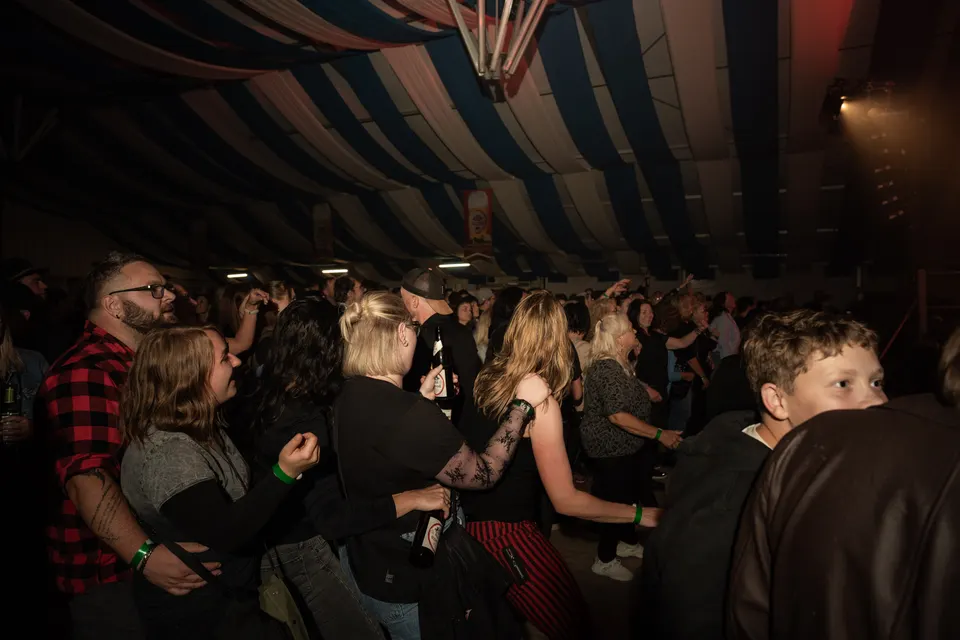 Gründungsfest FF Niederperlesreut - Freitag – Foto 110 von 397