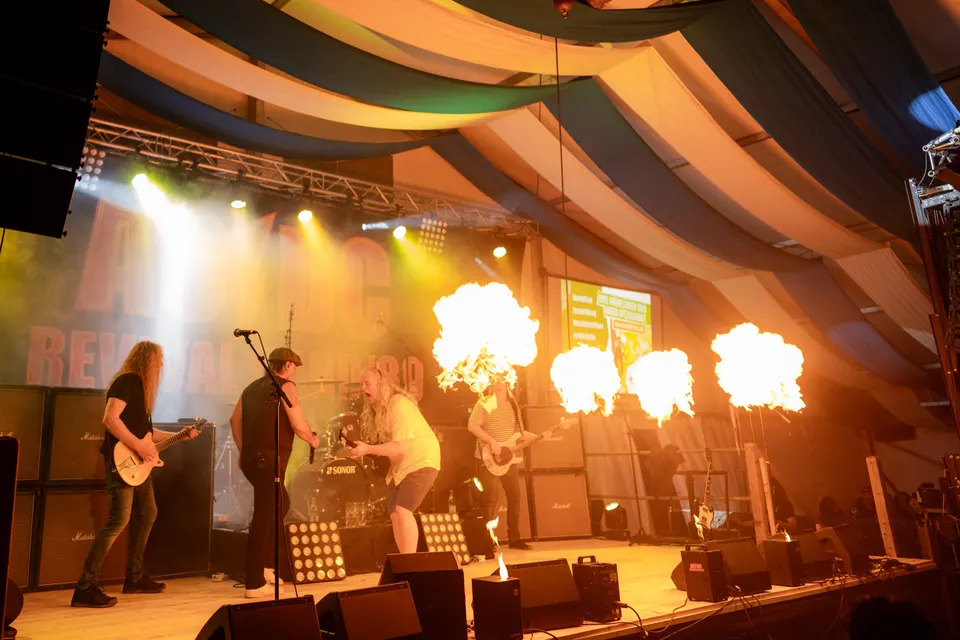 Gründungsfest FF Niederperlesreut - Freitag – Foto 169 von 397