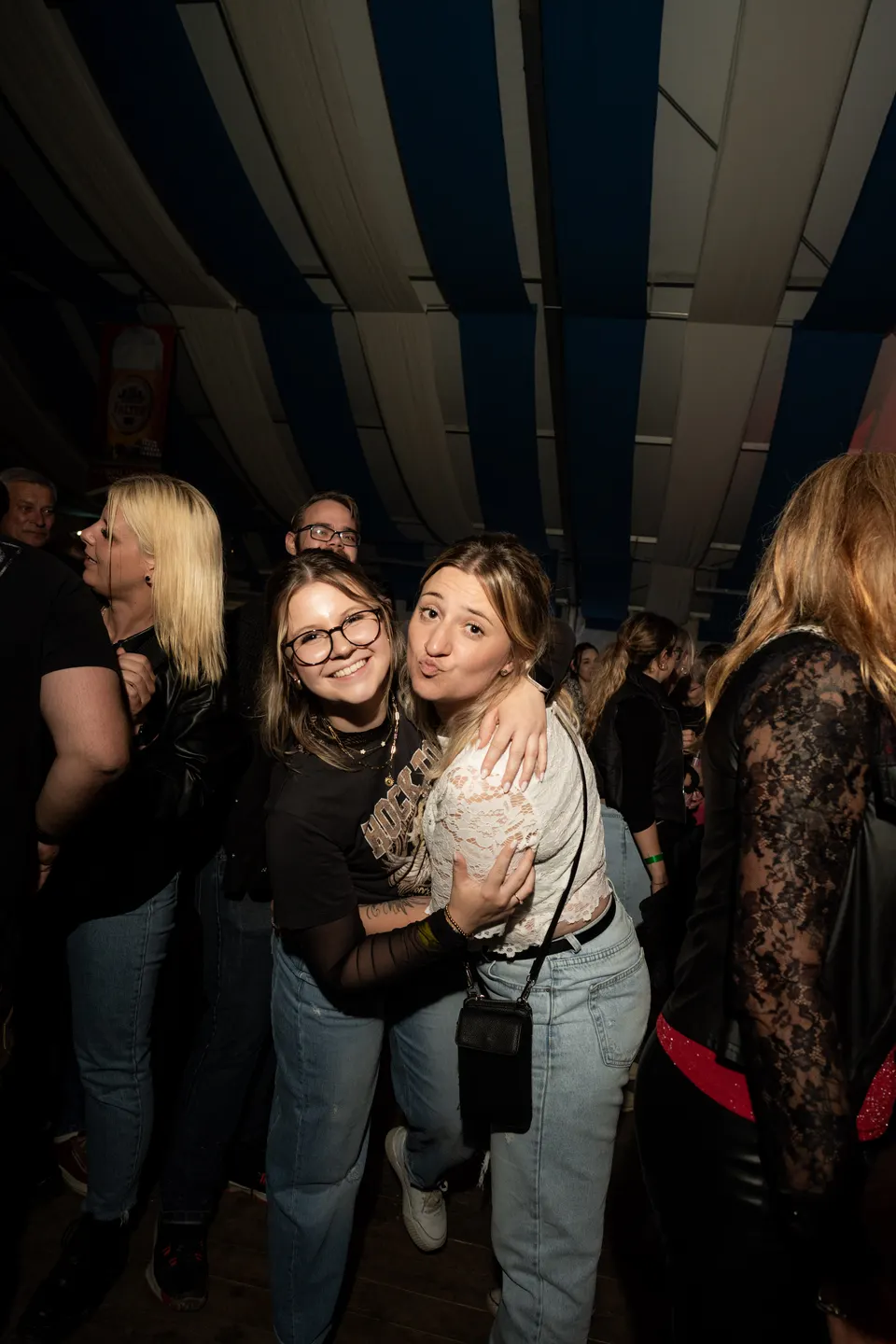 Gründungsfest FF Niederperlesreut - Freitag – Foto 211 von 397