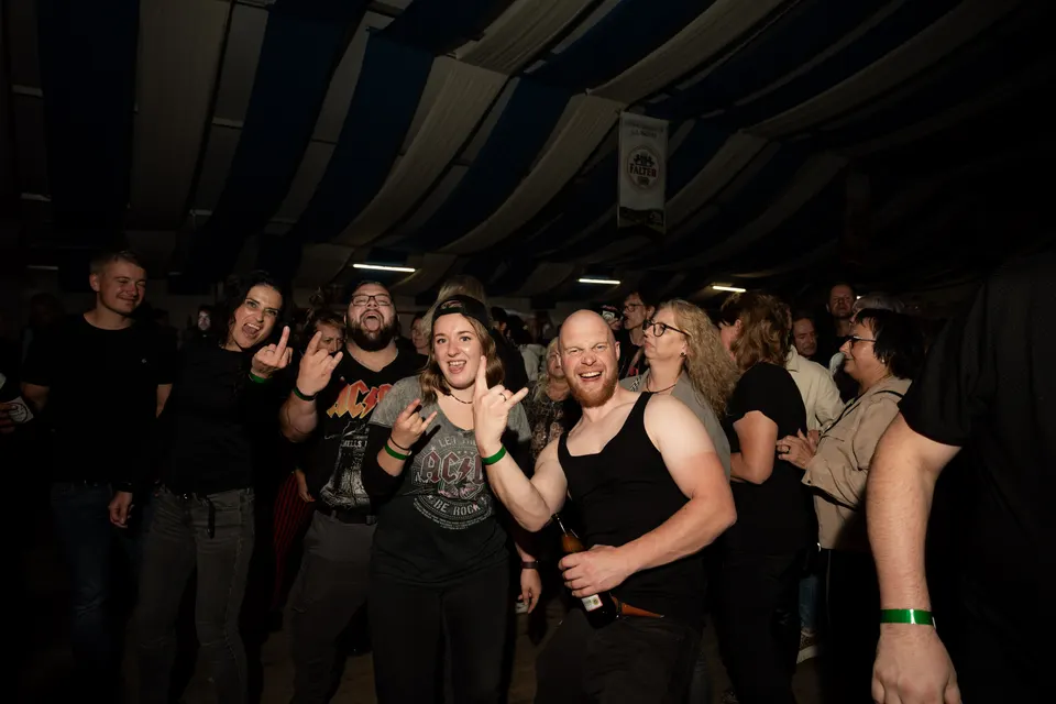 Gründungsfest FF Niederperlesreut - Freitag – Foto 213 von 397