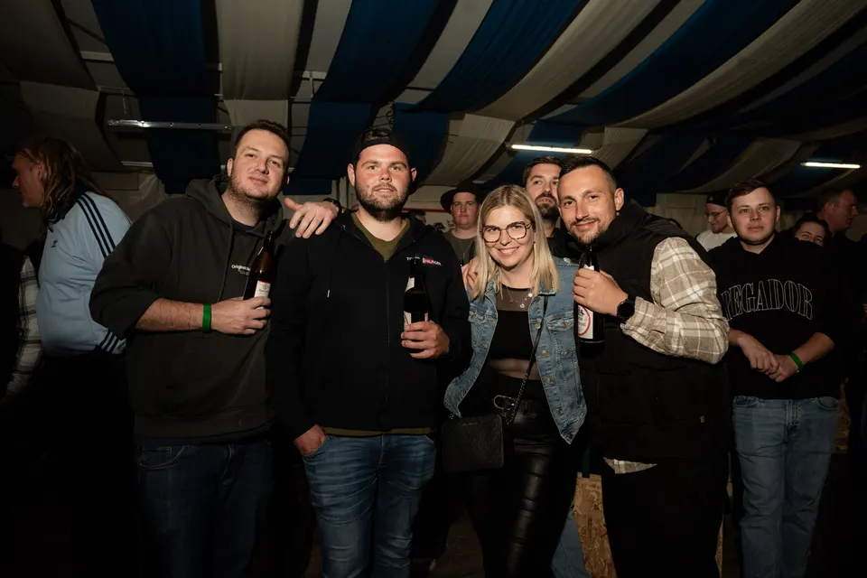 Gründungsfest FF Niederperlesreut - Freitag – Foto 217 von 397