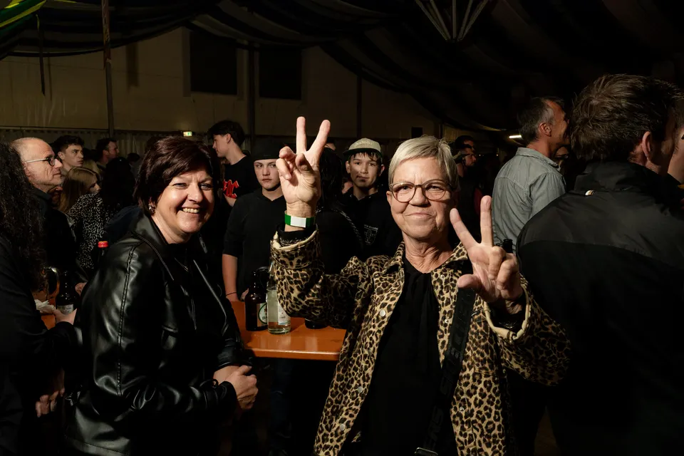 Gründungsfest FF Niederperlesreut - Freitag – Foto 222 von 397