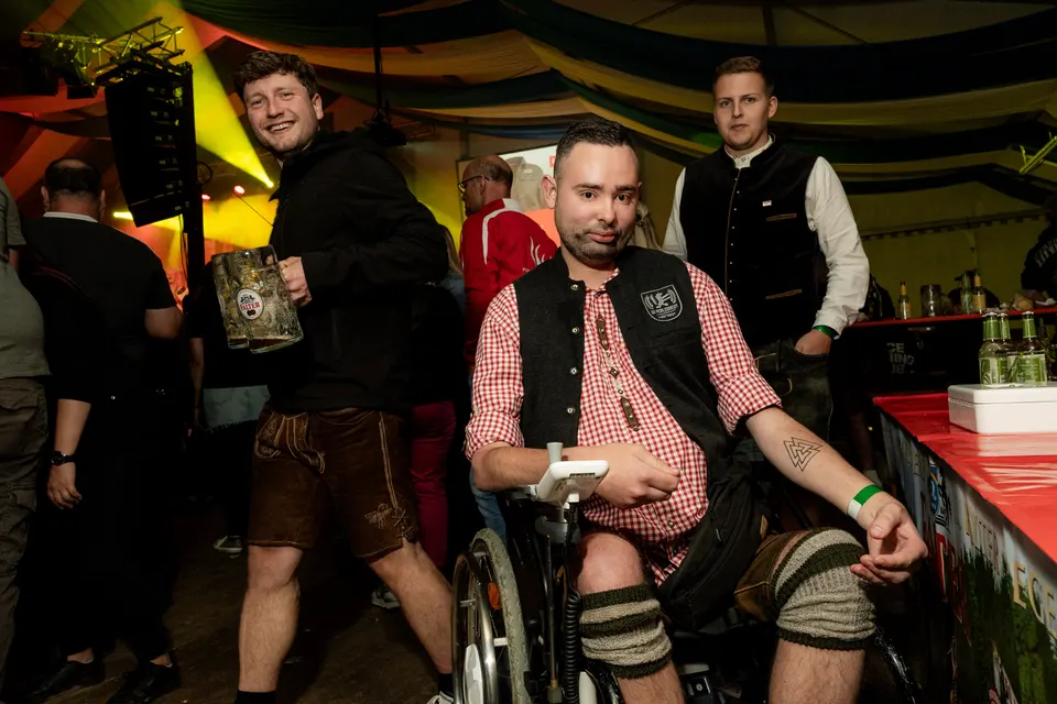 Gründungsfest FF Niederperlesreut - Freitag – Foto 224 von 397
