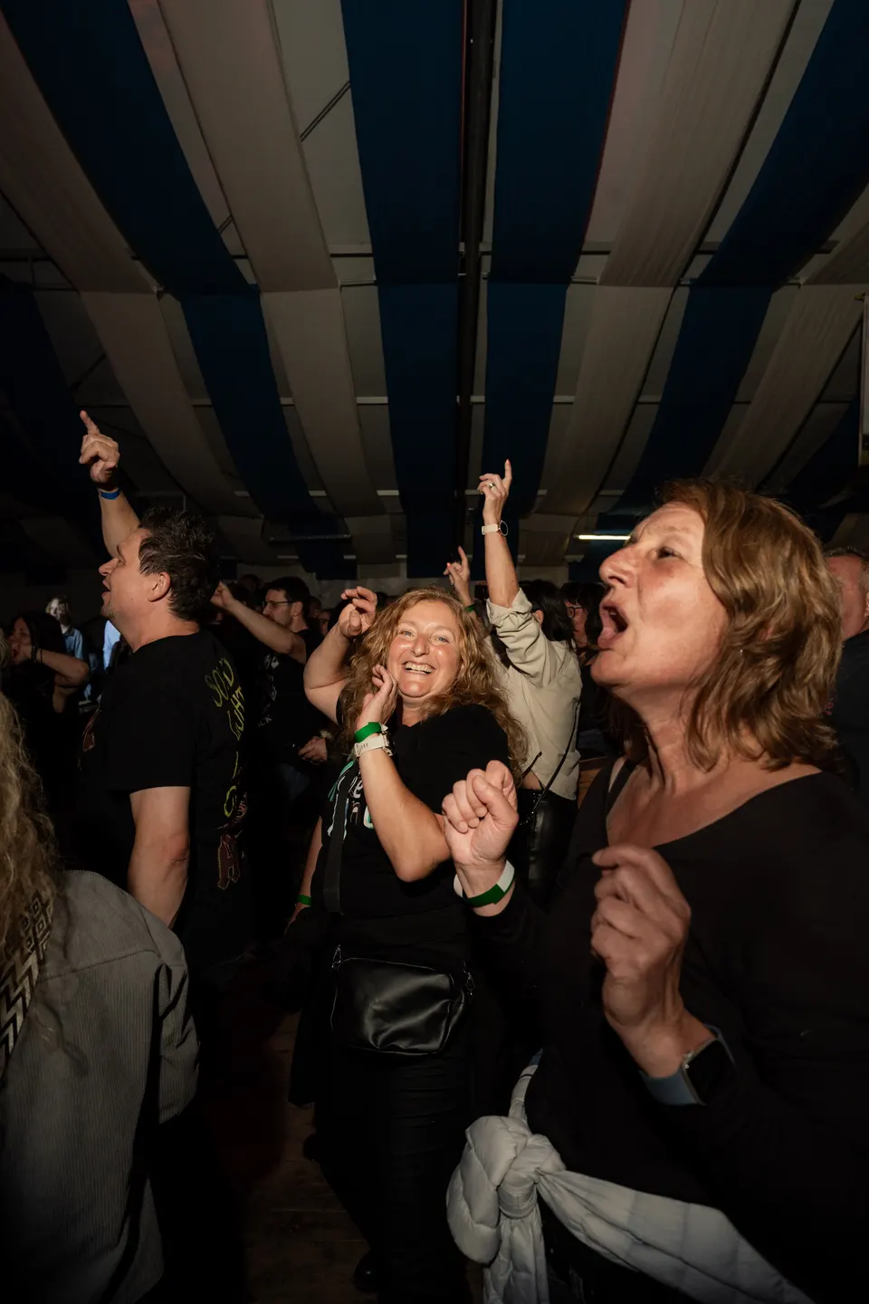 Gründungsfest FF Niederperlesreut - Freitag – Foto 258 von 397