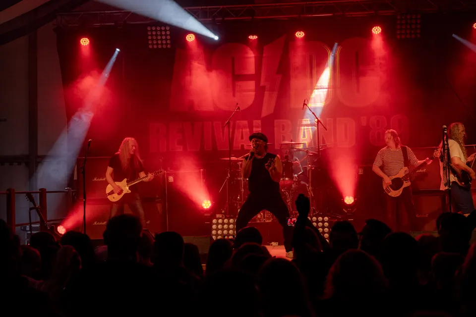 Gründungsfest FF Niederperlesreut - Freitag – Foto 278 von 397