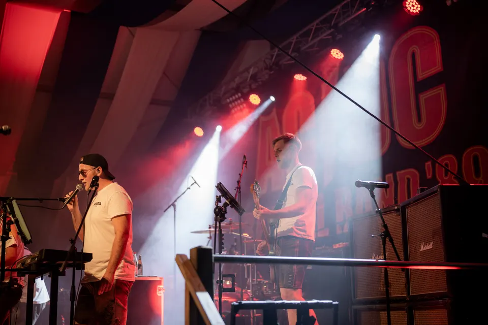 Gründungsfest FF Niederperlesreut - Freitag – Foto 27 von 397