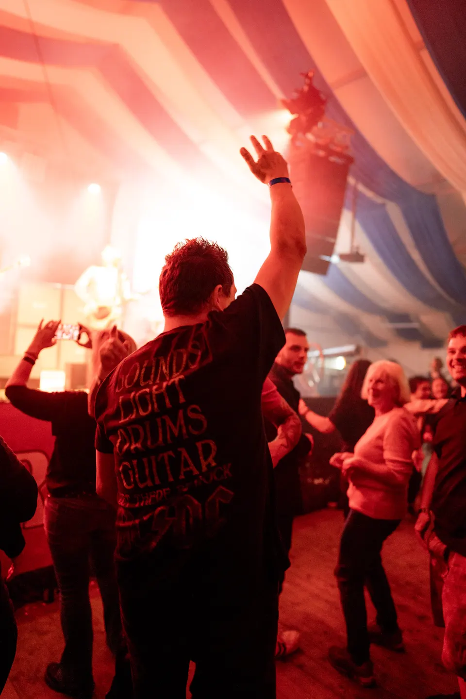 Gründungsfest FF Niederperlesreut - Freitag – Foto 287 von 397