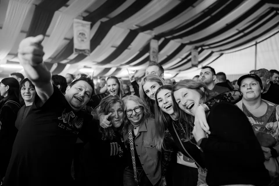 Gründungsfest FF Niederperlesreut - Freitag – Foto 289 von 397