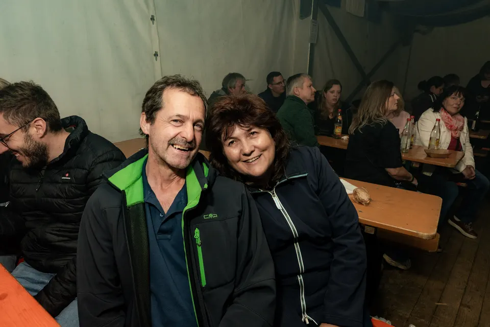 Gründungsfest FF Niederperlesreut - Freitag – Foto 302 von 397