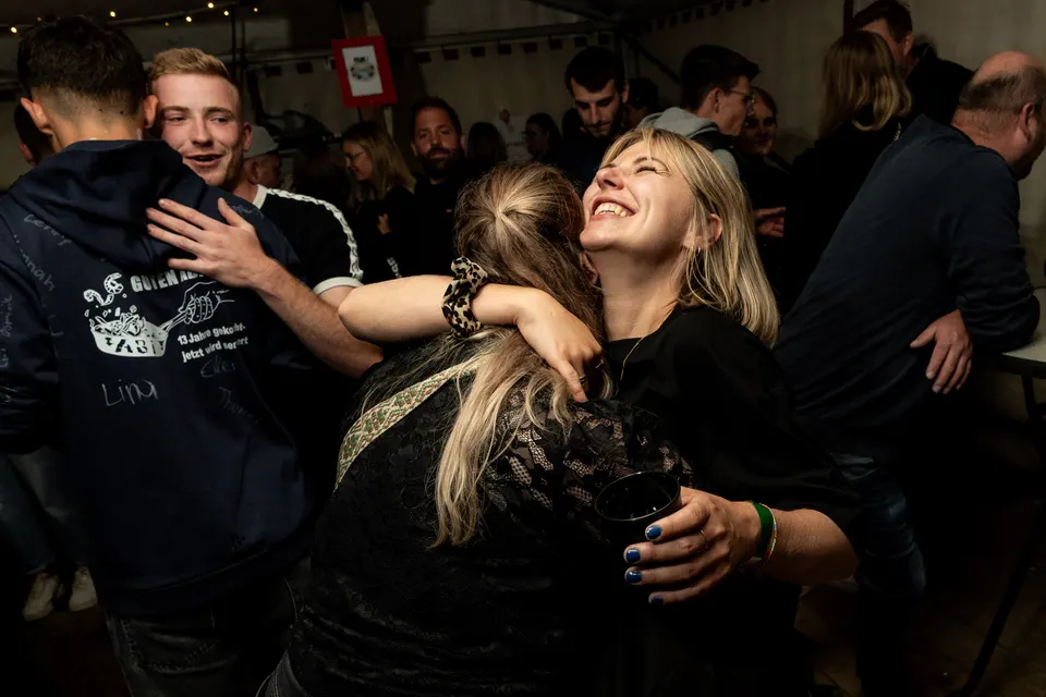Gründungsfest FF Niederperlesreut - Freitag – Foto 337 von 397
