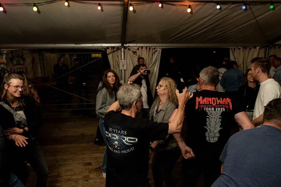Gründungsfest FF Niederperlesreut - Freitag – Foto 365 von 397