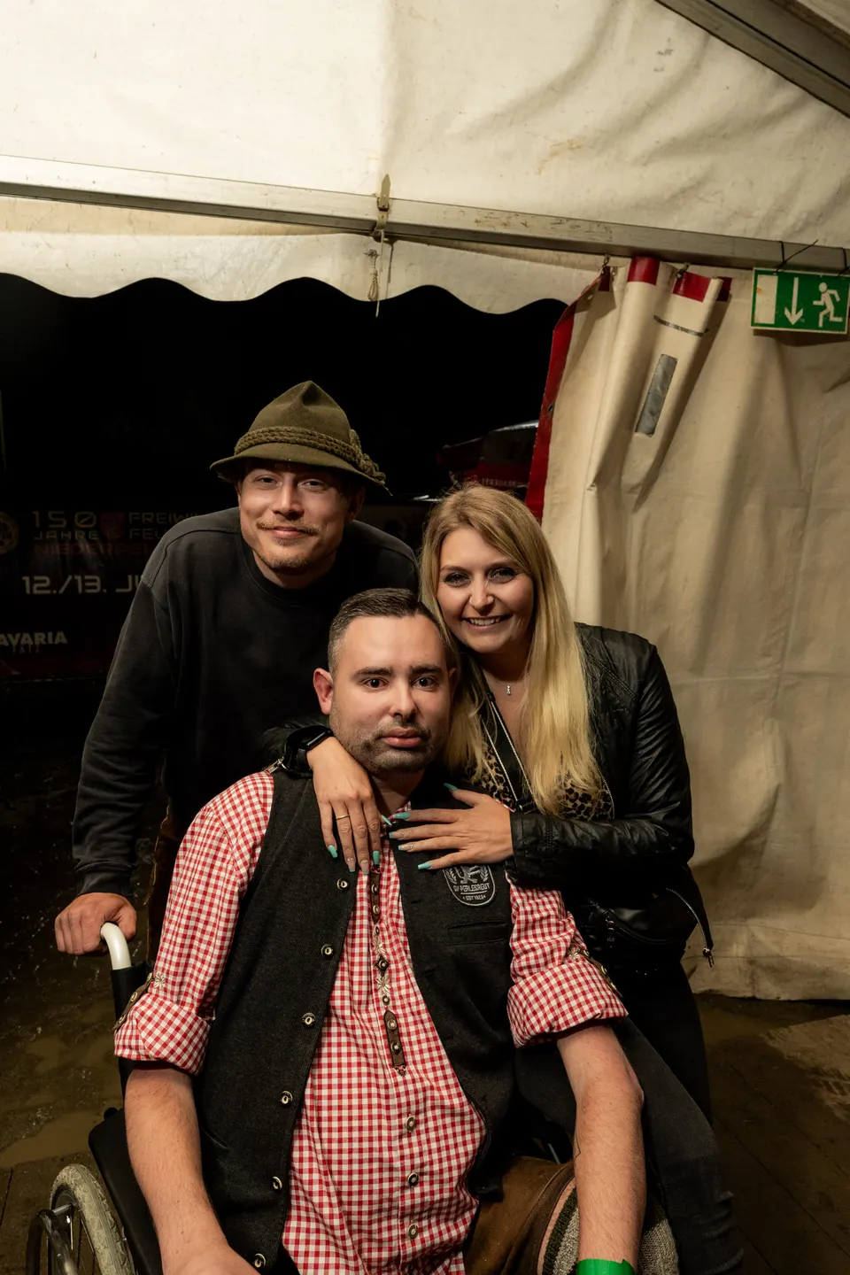 Gründungsfest FF Niederperlesreut - Freitag – Foto 373 von 397
