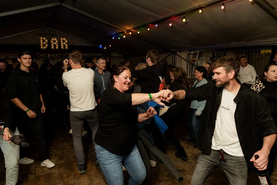 Gründungsfest FF Niederperlesreut - Freitag – Foto 374 von 397