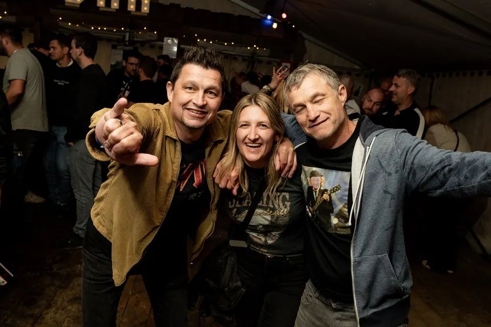 Gründungsfest FF Niederperlesreut - Freitag – Foto 389 von 397