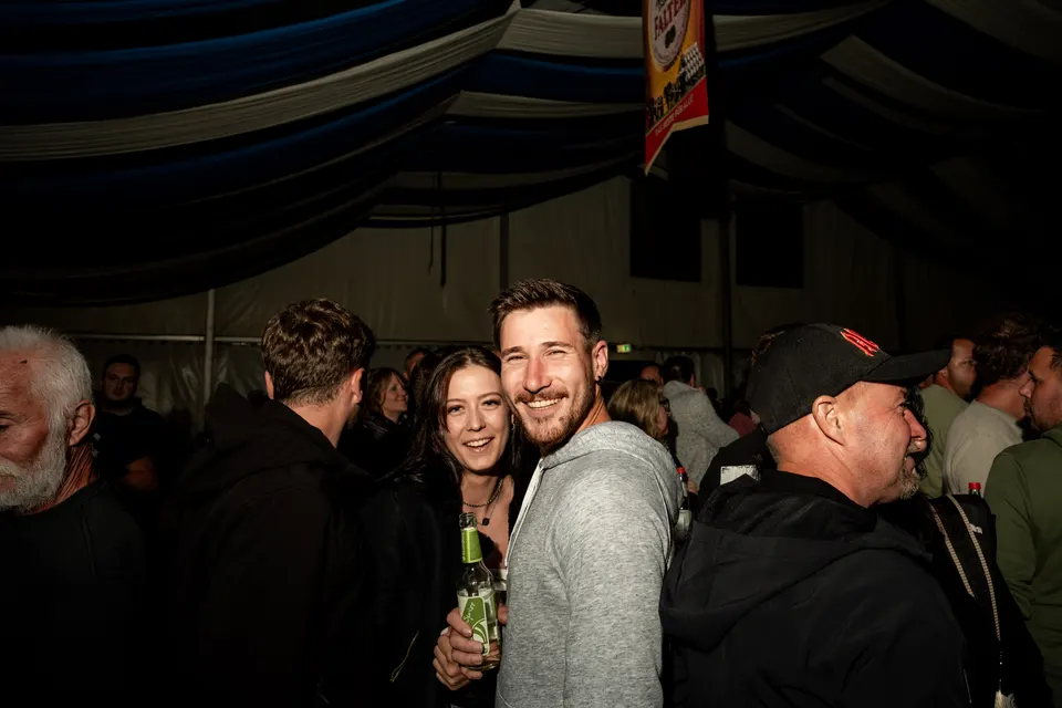 Gründungsfest FF Niederperlesreut - Freitag – Foto 68 von 397