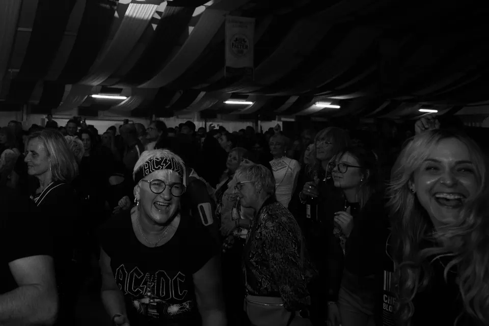 Gründungsfest FF Niederperlesreut - Freitag – Foto 85 von 397