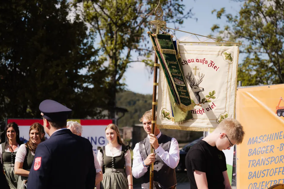 Gründungsfest FF Niederperlesreut - Samstag – Foto 11 von 730