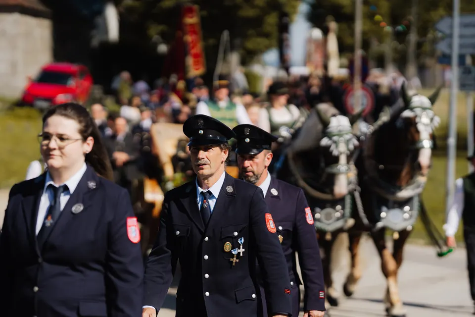Gründungsfest FF Niederperlesreut - Samstag – Foto 123 von 730