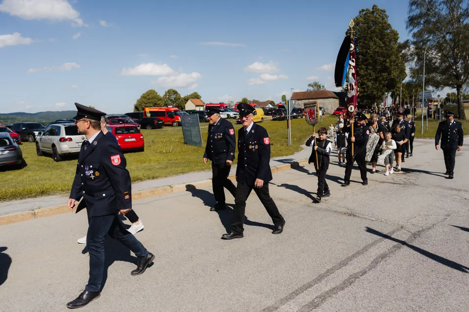 Gründungsfest FF Niederperlesreut - Samstag – Foto 139 von 730