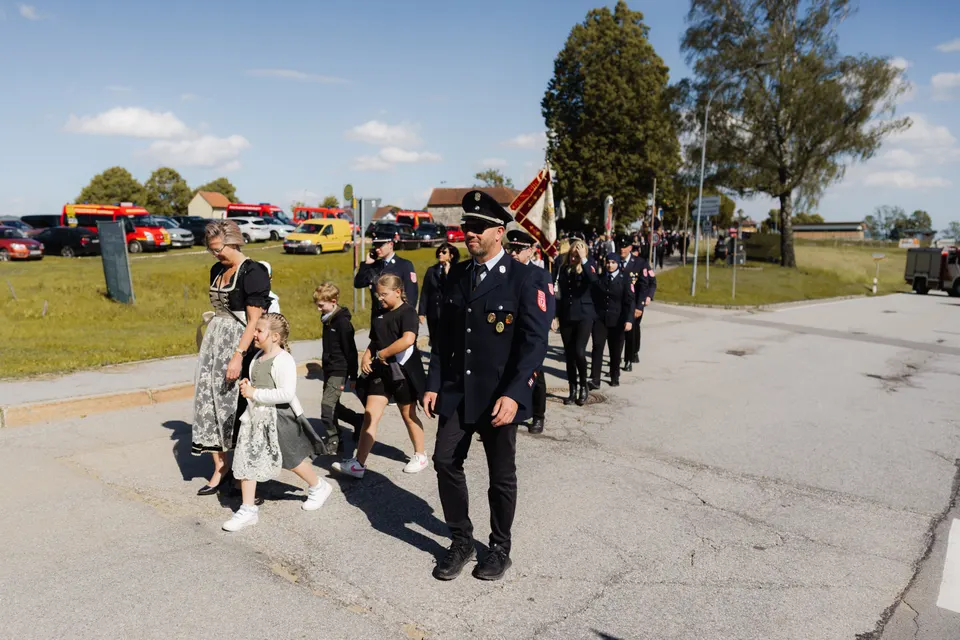 Gründungsfest FF Niederperlesreut - Samstag – Foto 142 von 730