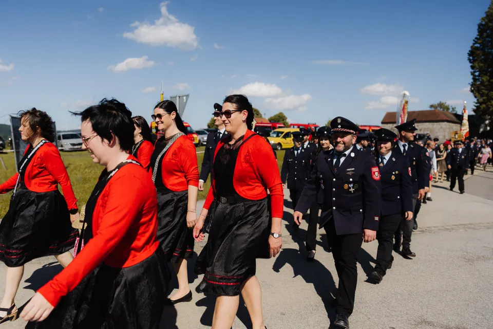 Gründungsfest FF Niederperlesreut - Samstag – Foto 152 von 730