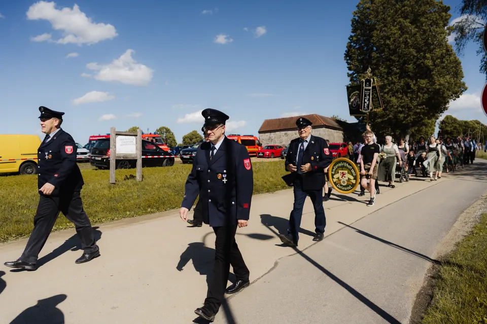 Gründungsfest FF Niederperlesreut - Samstag – Foto 168 von 730