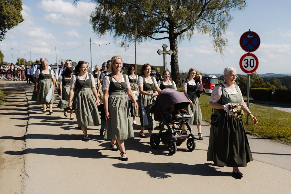 Gründungsfest FF Niederperlesreut - Samstag – Foto 172 von 730