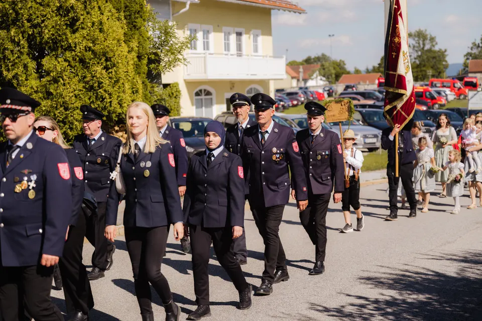 Gründungsfest FF Niederperlesreut - Samstag – Foto 178 von 730
