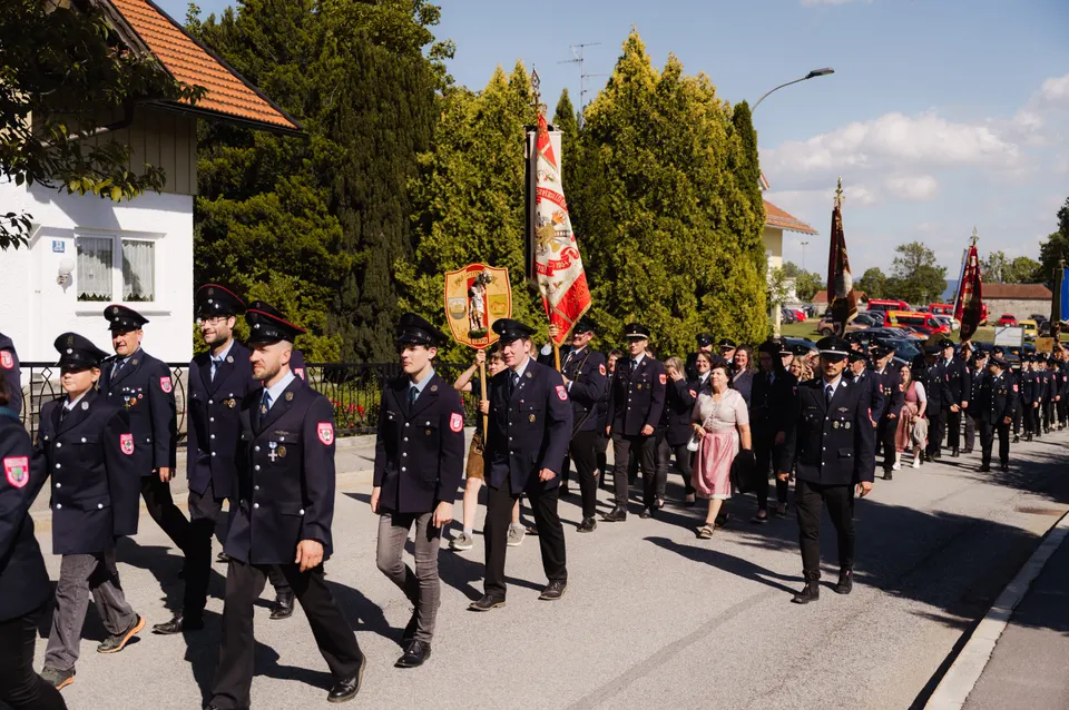 Gründungsfest FF Niederperlesreut - Samstag – Foto 196 von 730
