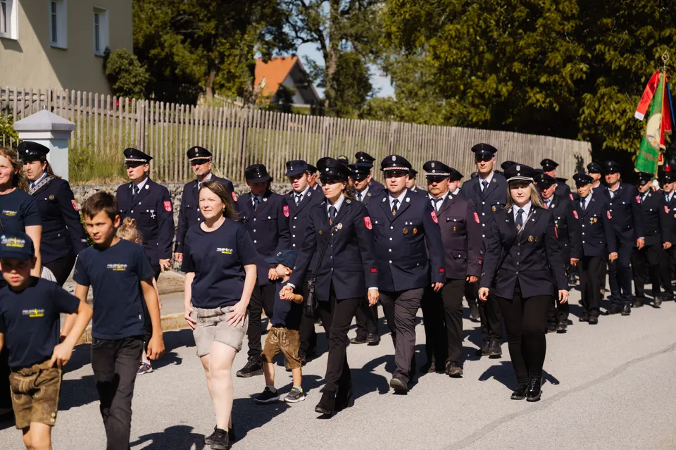 Gründungsfest FF Niederperlesreut - Samstag – Foto 232 von 730