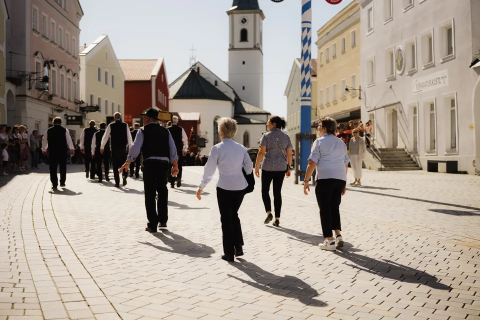 Gründungsfest FF Niederperlesreut - Samstag – Foto 240 von 730