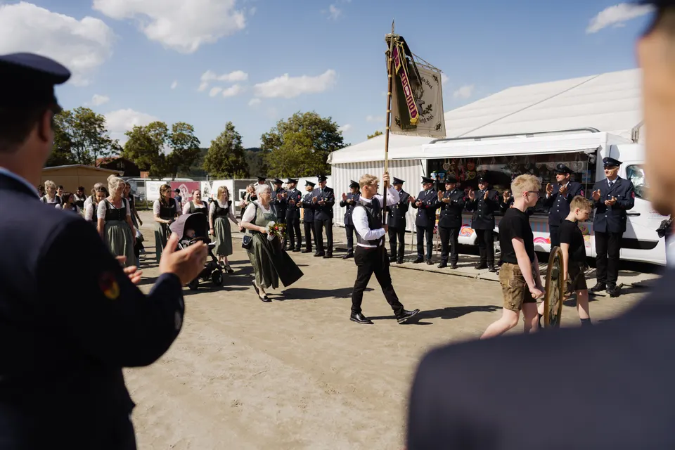 Gründungsfest FF Niederperlesreut - Samstag – Foto 32 von 730