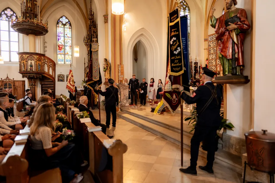 Gründungsfest FF Niederperlesreut - Samstag – Foto 334 von 730