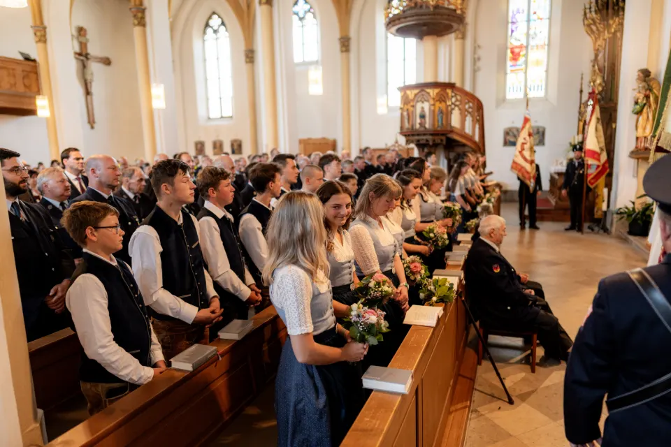Gründungsfest FF Niederperlesreut - Samstag – Foto 343 von 730