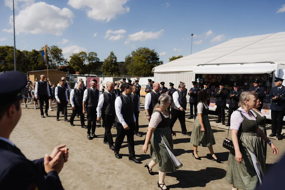 Gründungsfest FF Niederperlesreut - Samstag – Foto 36 von 730
