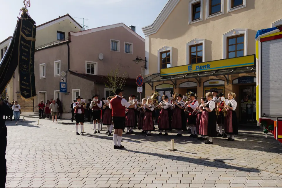 Gründungsfest FF Niederperlesreut - Samstag – Foto 368 von 730