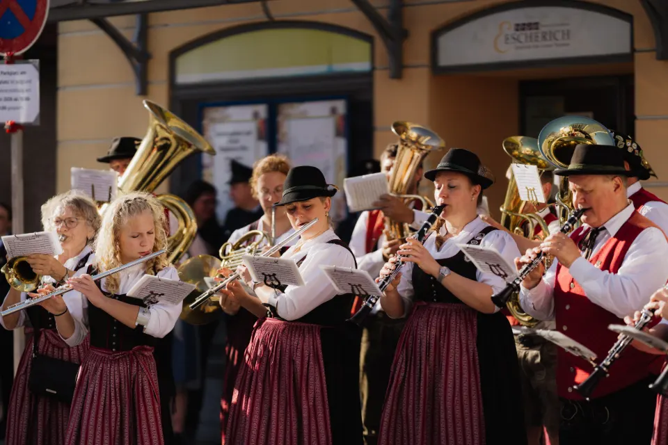 Gründungsfest FF Niederperlesreut - Samstag – Foto 371 von 730