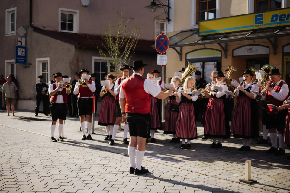 Gründungsfest FF Niederperlesreut - Samstag – Foto 375 von 730