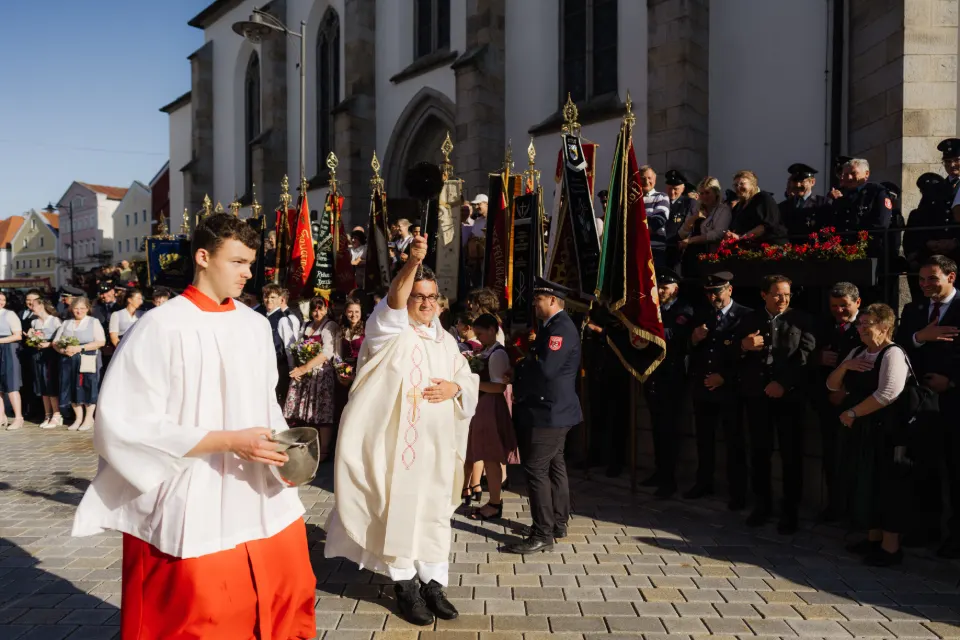 Gründungsfest FF Niederperlesreut - Samstag – Foto 388 von 730
