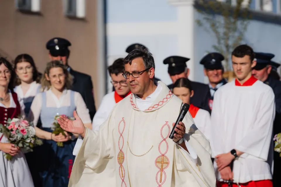 Gründungsfest FF Niederperlesreut - Samstag – Foto 389 von 730