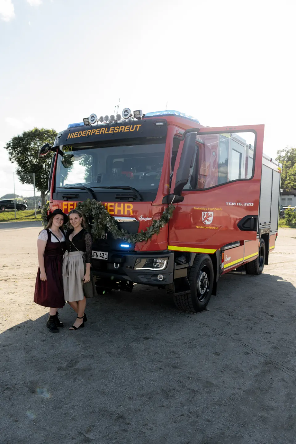 Gründungsfest FF Niederperlesreut - Samstag – Foto 411 von 730
