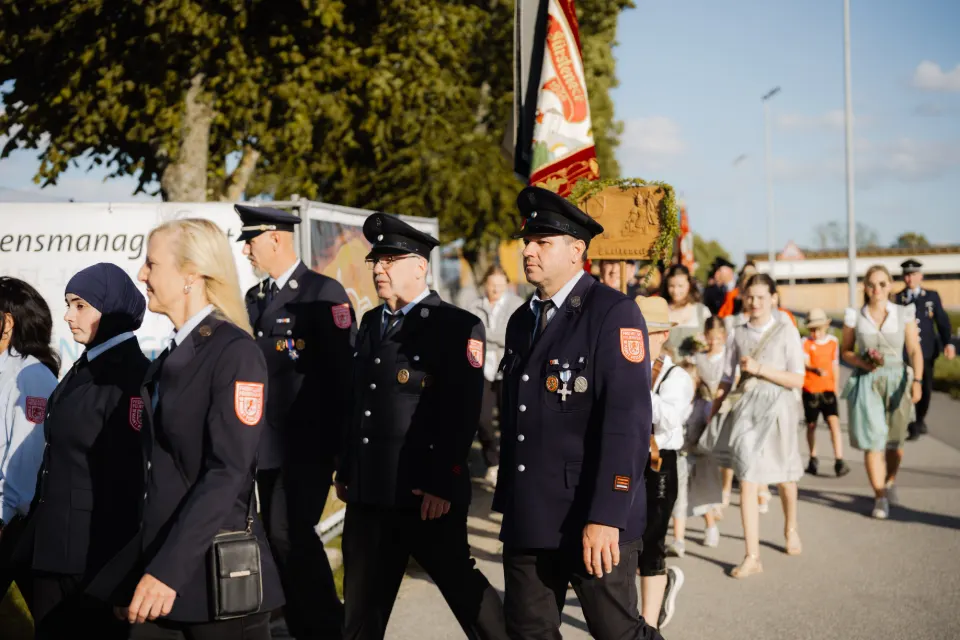 Gründungsfest FF Niederperlesreut - Samstag – Foto 435 von 730