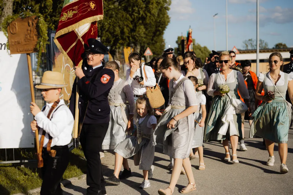Gründungsfest FF Niederperlesreut - Samstag – Foto 436 von 730