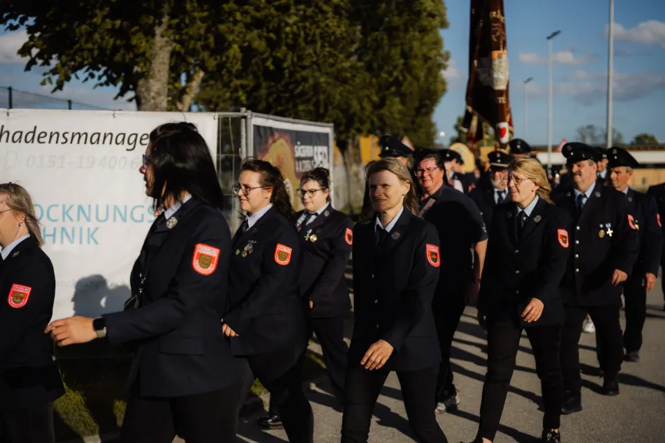 Gründungsfest FF Niederperlesreut - Samstag – Foto 453 von 730