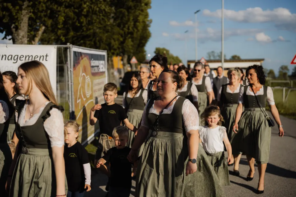 Gründungsfest FF Niederperlesreut - Samstag – Foto 466 von 730