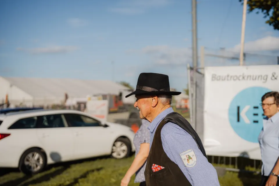 Gründungsfest FF Niederperlesreut - Samstag – Foto 476 von 730