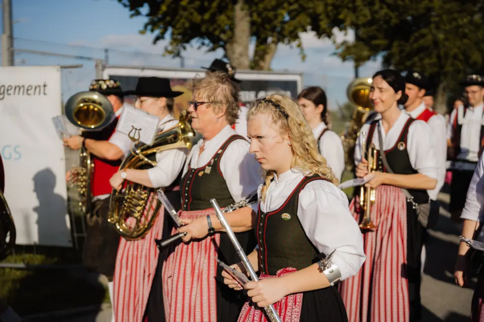 Gründungsfest FF Niederperlesreut - Samstag – Foto 484 von 730