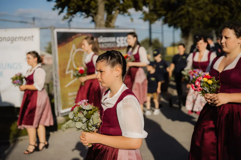 Gründungsfest FF Niederperlesreut - Samstag – Foto 489 von 730
