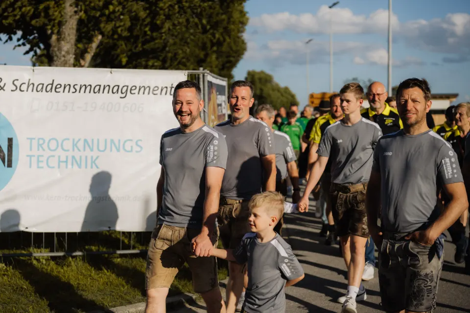 Gründungsfest FF Niederperlesreut - Samstag – Foto 522 von 730